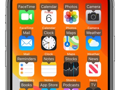 Screenshot of iOS showing the "show names" feature of voice control